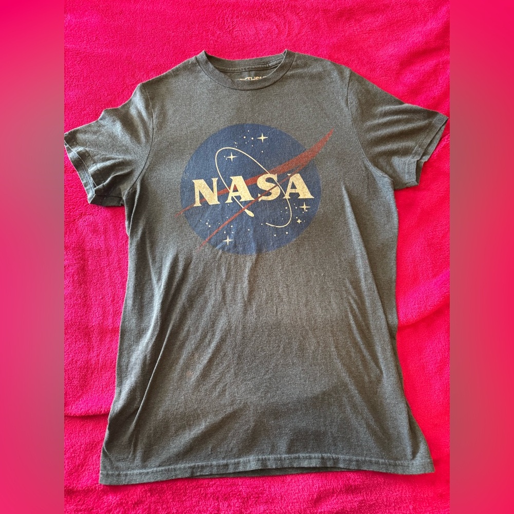 Pre-Loved NASA Tee